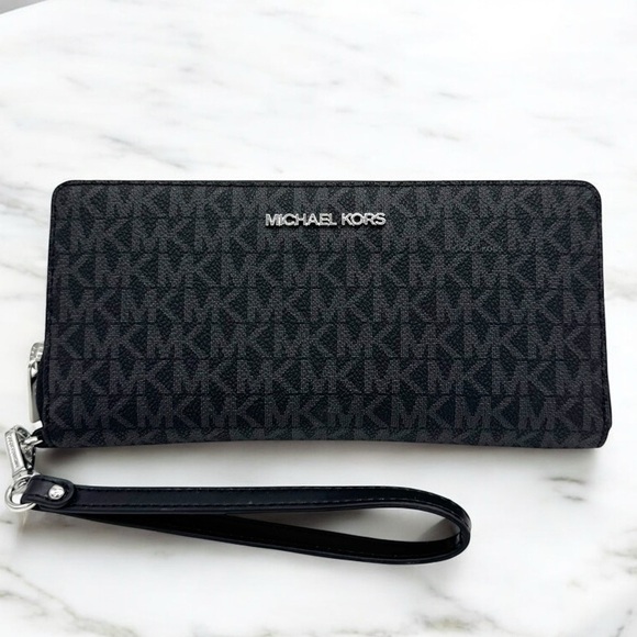Michael Kors Large Continental Wallet Wristlet Black Signature - Picture 2 of 8
